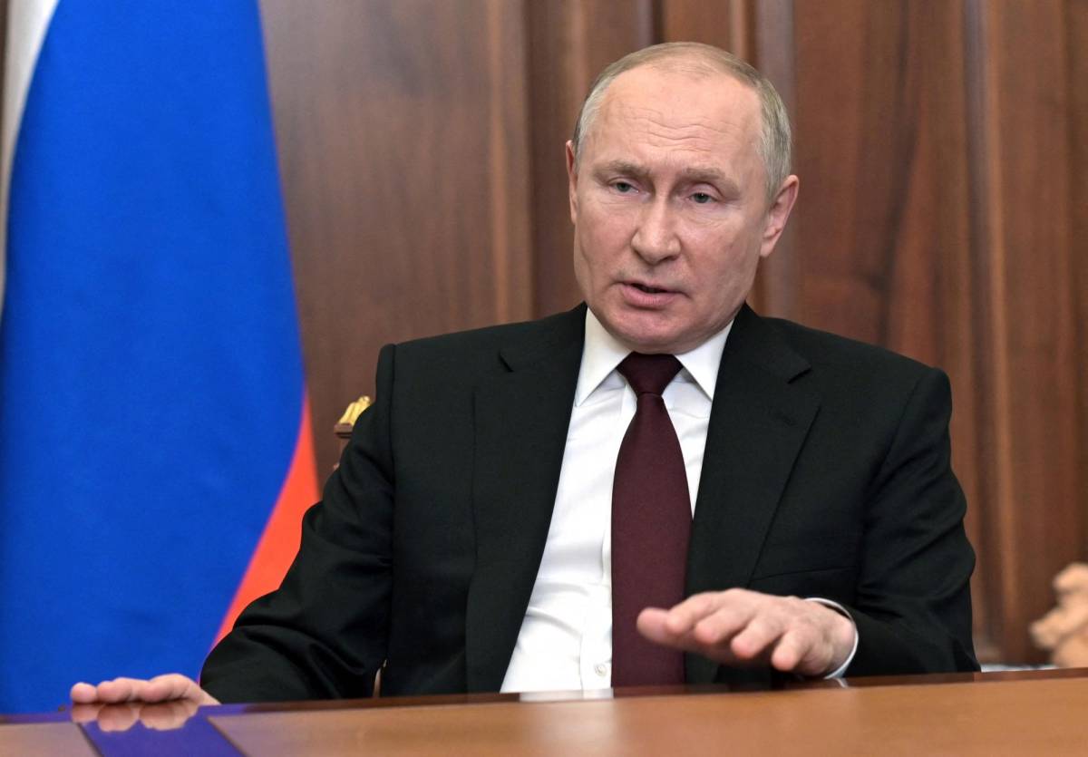 Putin ordena a su ejército entrar en los territorios prorrusos de Ucrania