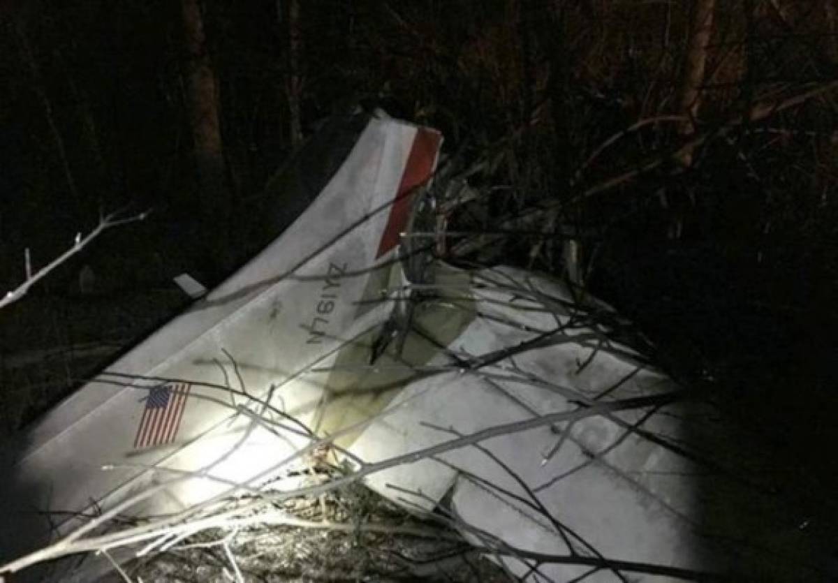 Cuatro muertos al caer avioneta en Florida