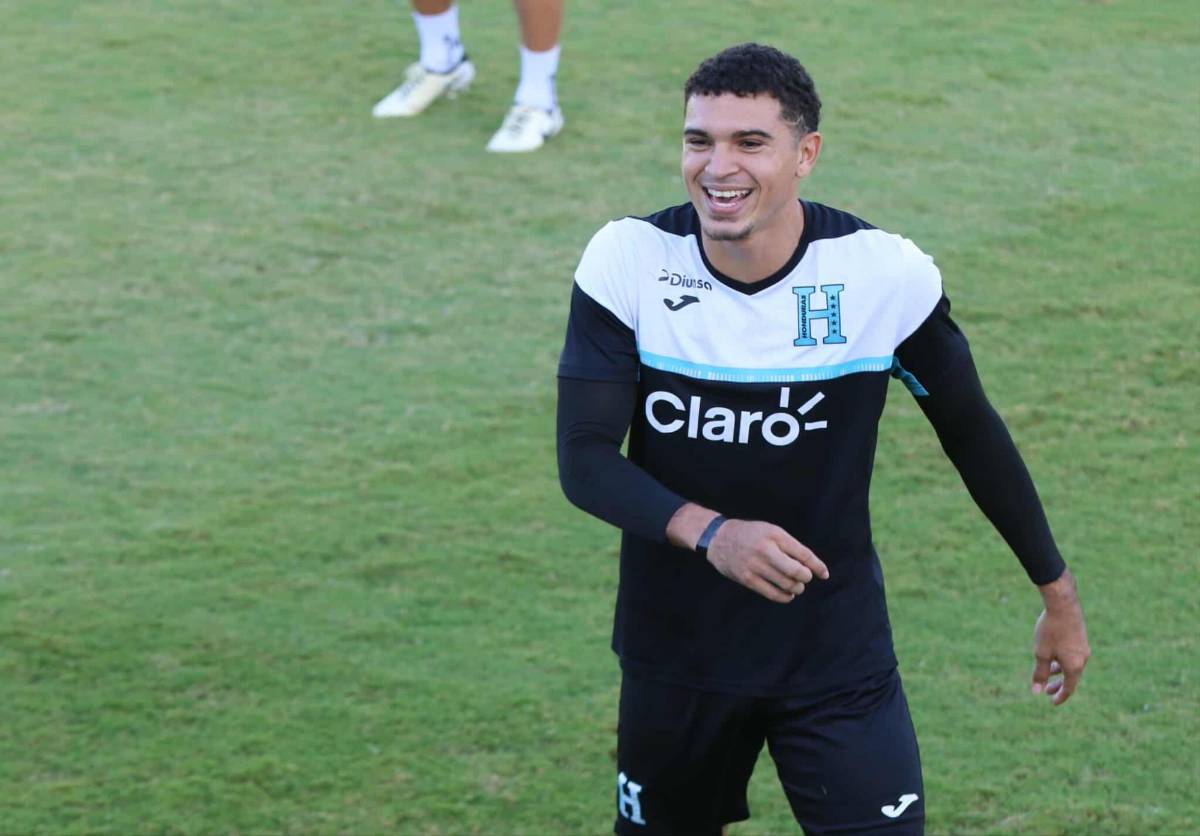 Recibimiento a Yio y jugador es baja: Así fue el entreno de la Selección de Honduras