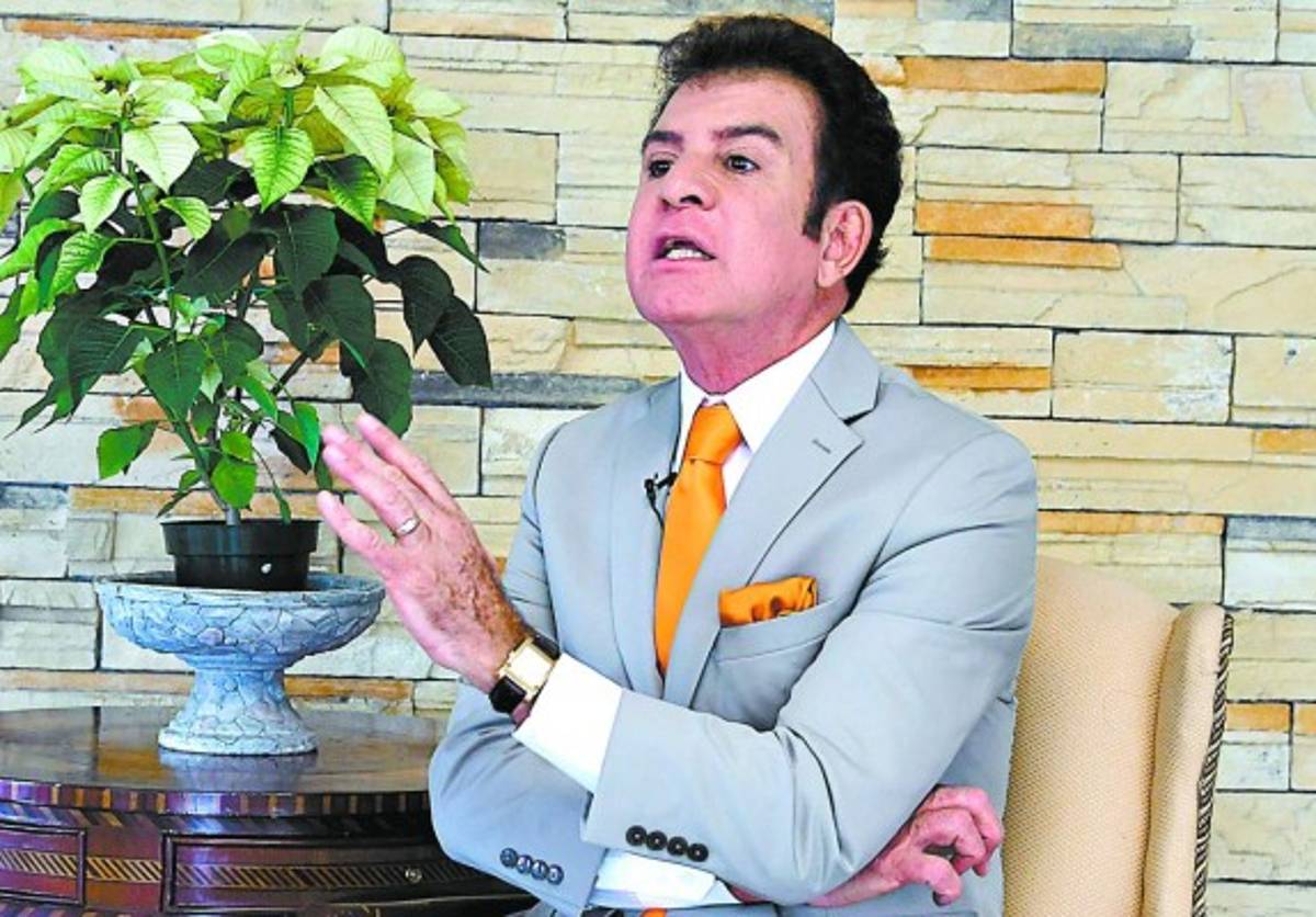 Mesa del prediálogo desmiente versiones de Salvador Nasralla