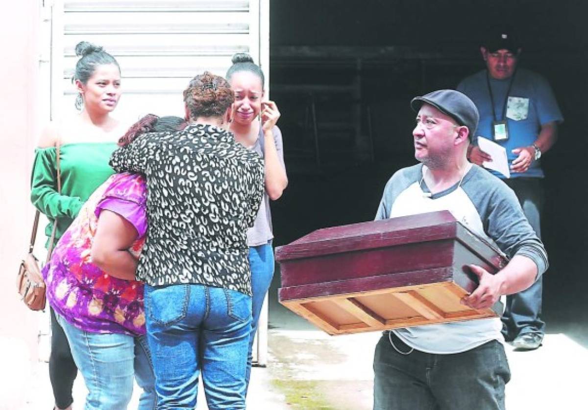 Dos bebés mueren de forma misteriosa mientras dormían en Tegucigalpa