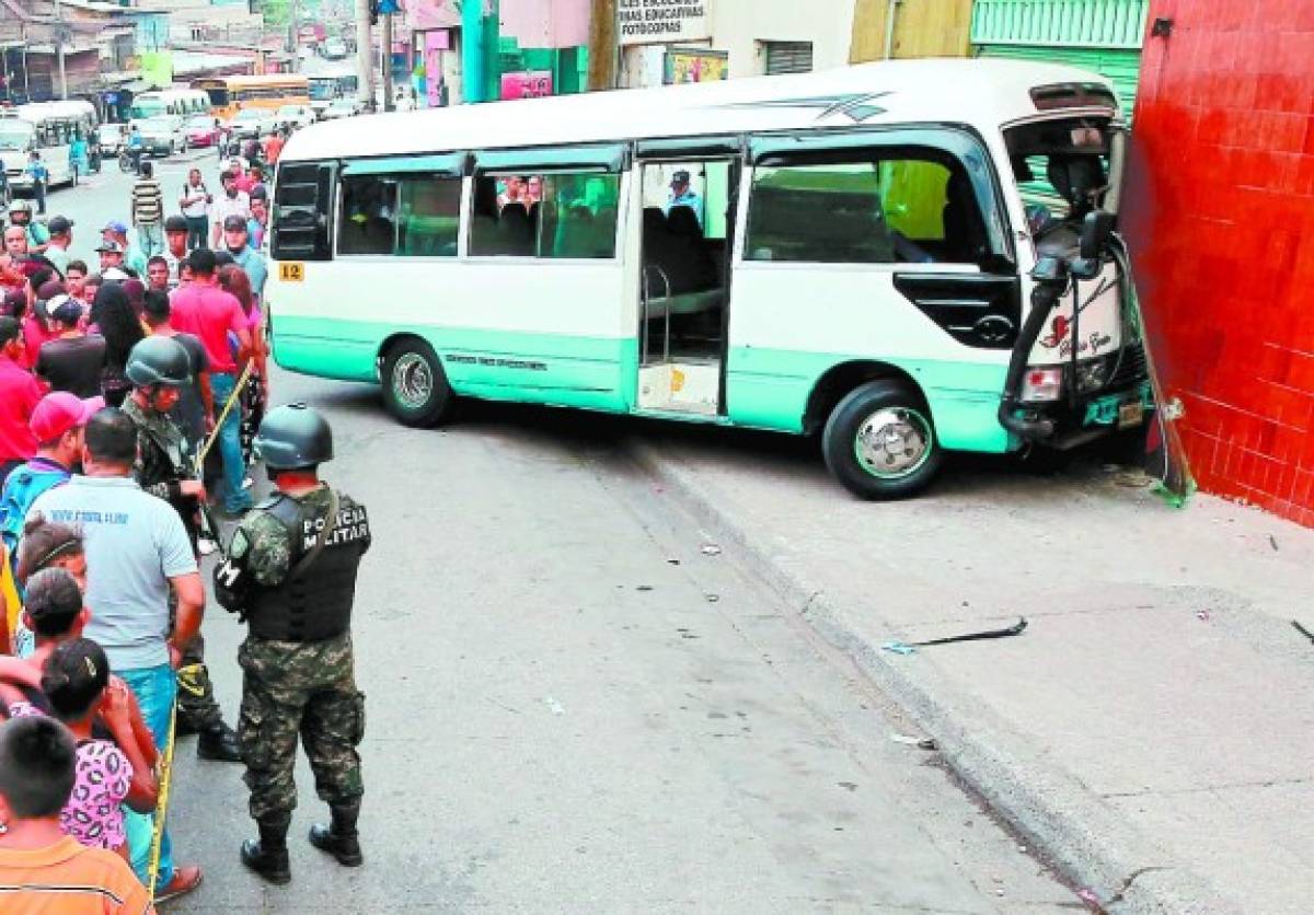 Ataques mortales obligan a la Fuerza Nacional de Seguridad del Transporte Urbano a salir a las calles