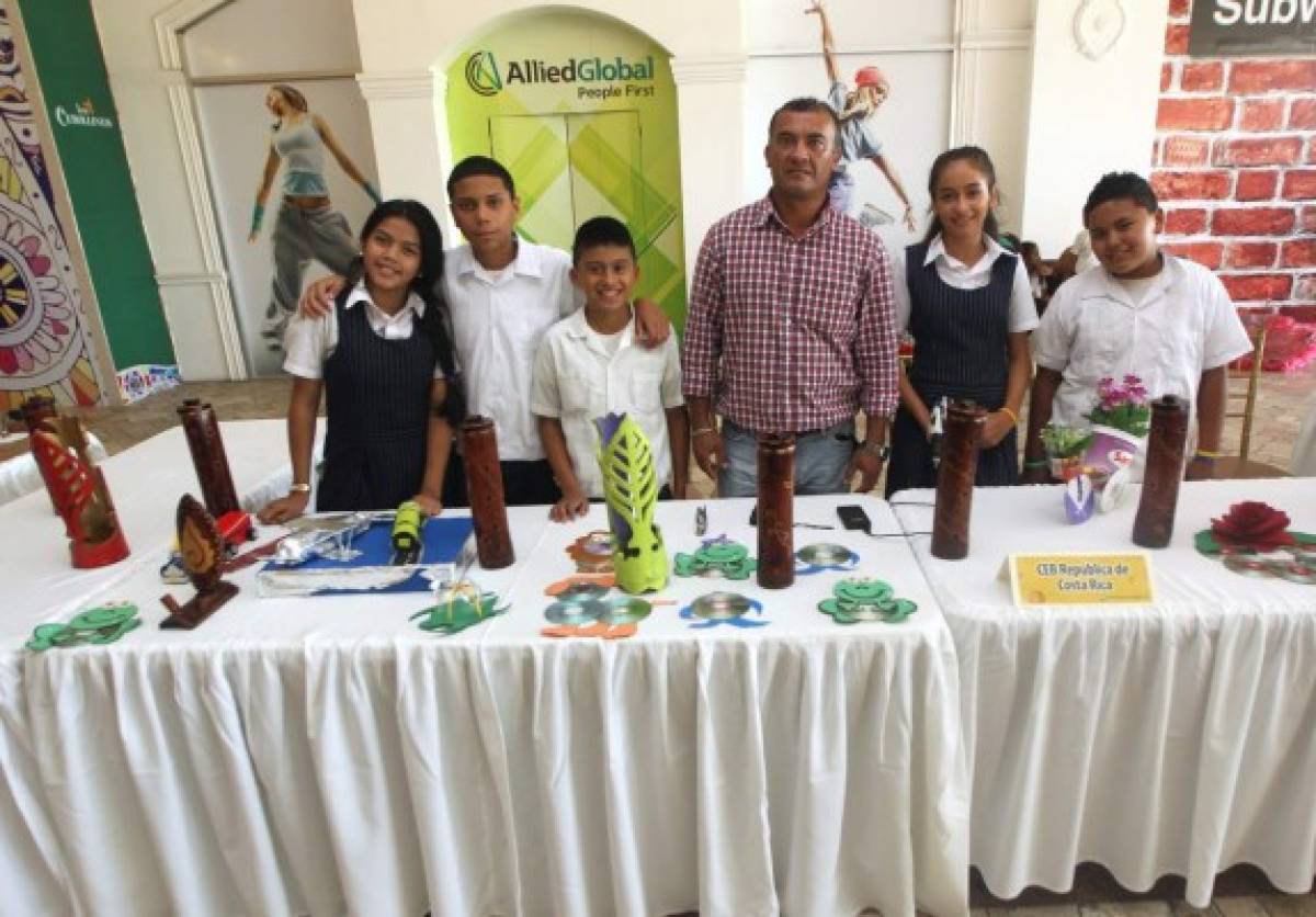Un éxito la Megaexpoferia del Reciclaje de Escuelas Amigables con el Ambiente de EL HERALDO
