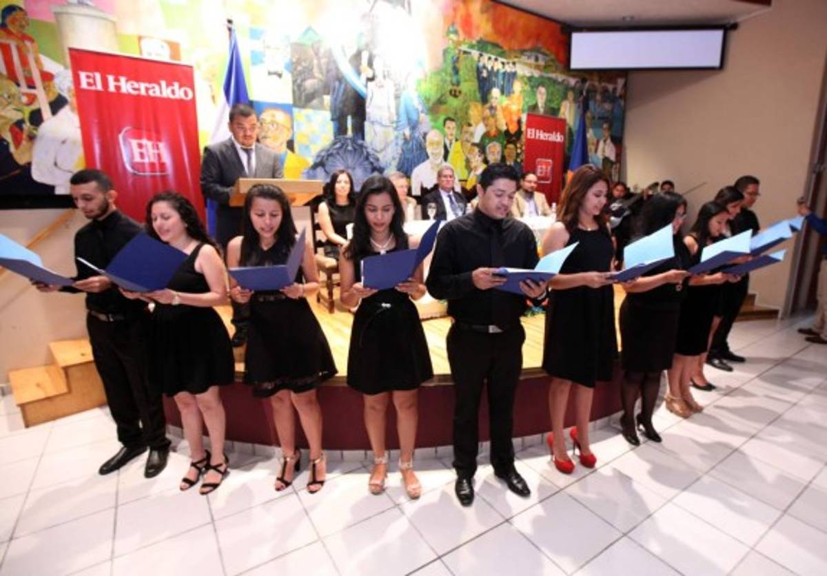 Ernesto Bondy y Gracia Mercado son los ganadores del Concurso de Cuentos Cortos de EL HERALDO