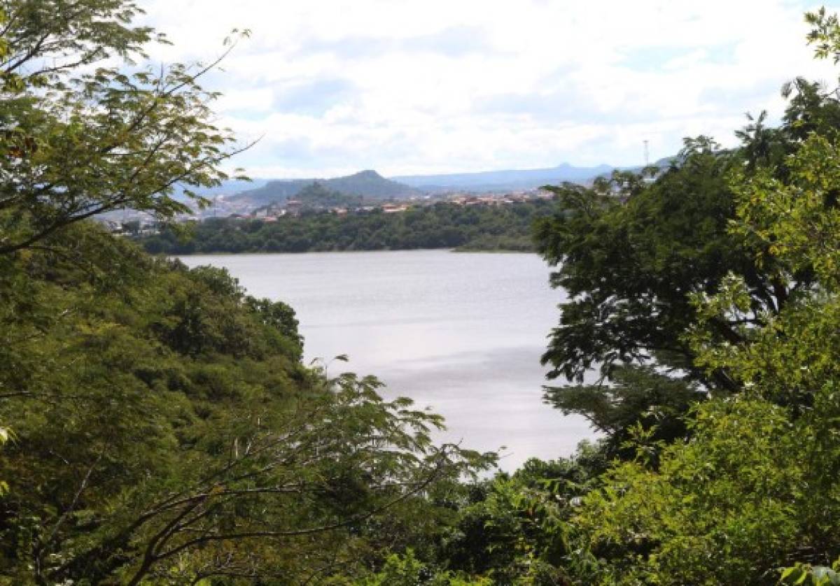 Contratos no contemplan fondos para embalses en la capital de Honduras