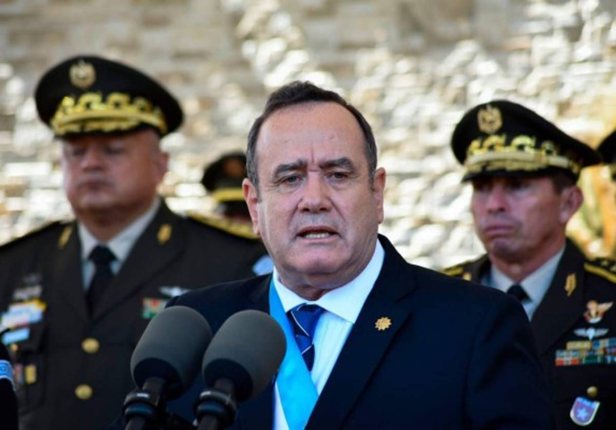 Nuevo presidente de Guatemala rompe relaciones con Venezuela