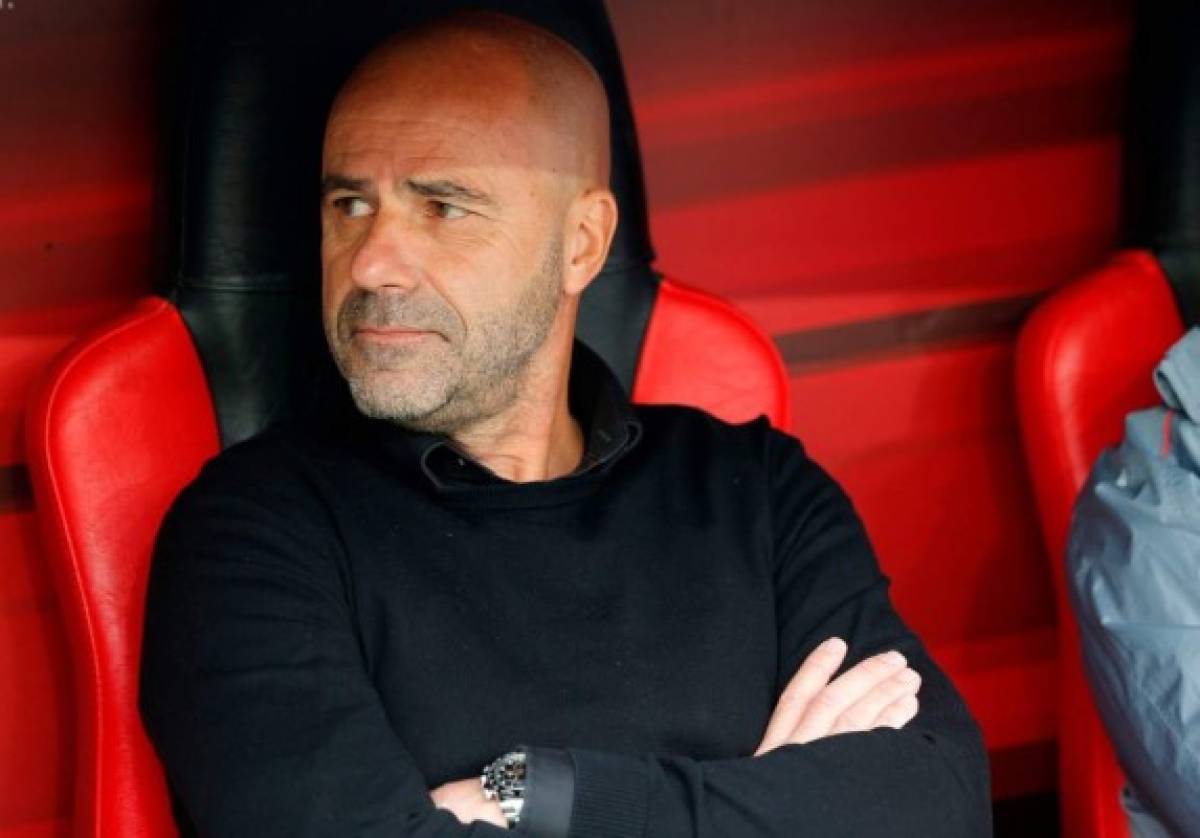 El Bayer Leverkusen renueva al técnico Peter Bosz hasta 2022