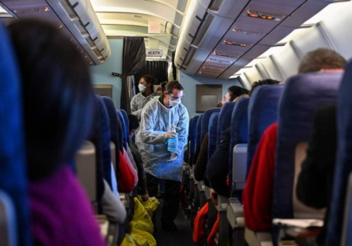 Cuarentena obligatoria para estadounidenses evacuados de Wuhan por coronavirus