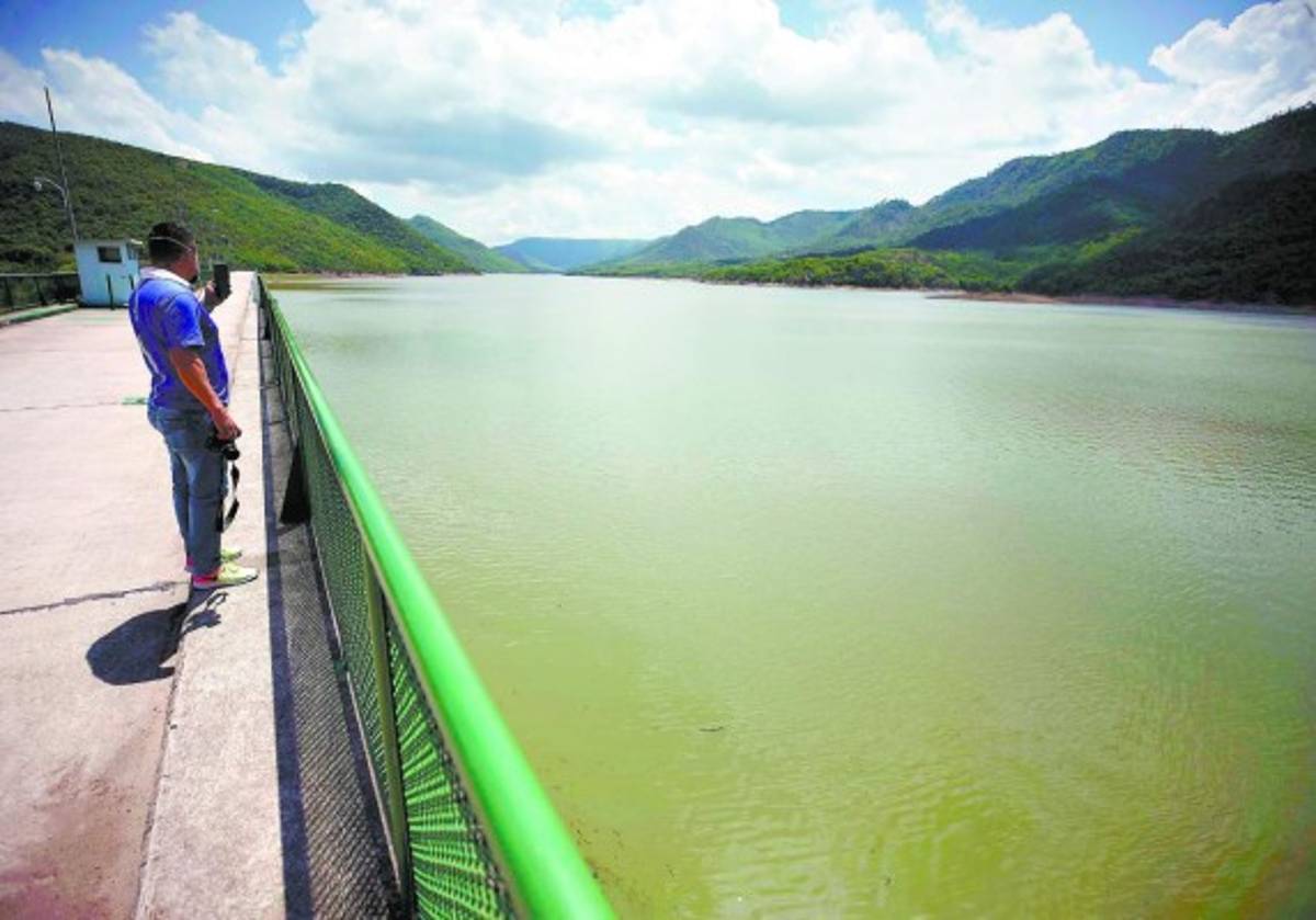 Represas lograrán su máximo nivel y no habrá extremos racionamientos