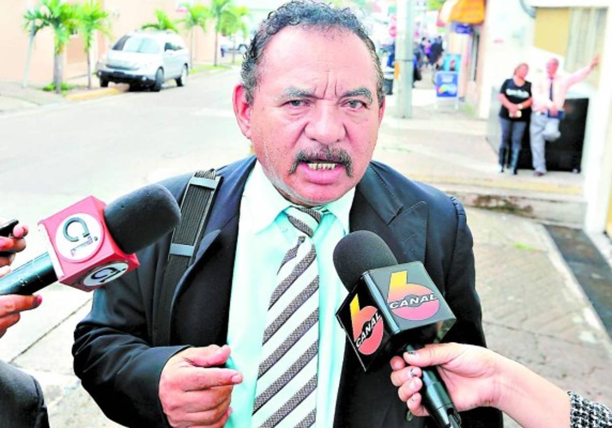 Honduras: Diez policías y dos militares implicados en sexo con menor