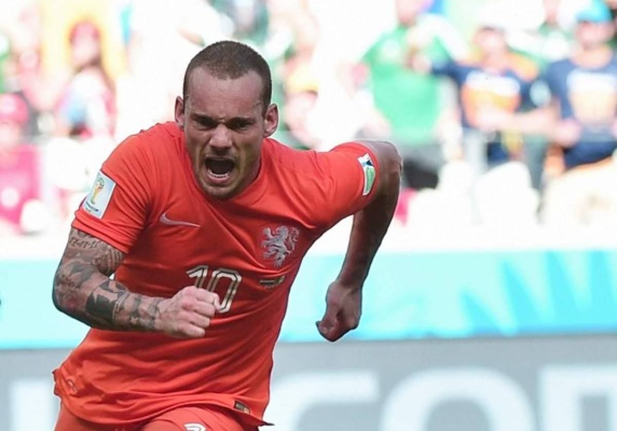 Sneijder rescató a la desesperada Holanda ante México