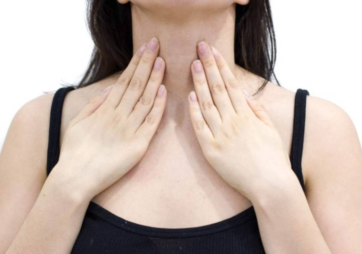 Cinco señales que indican que algo anda mal con tu tiroides.