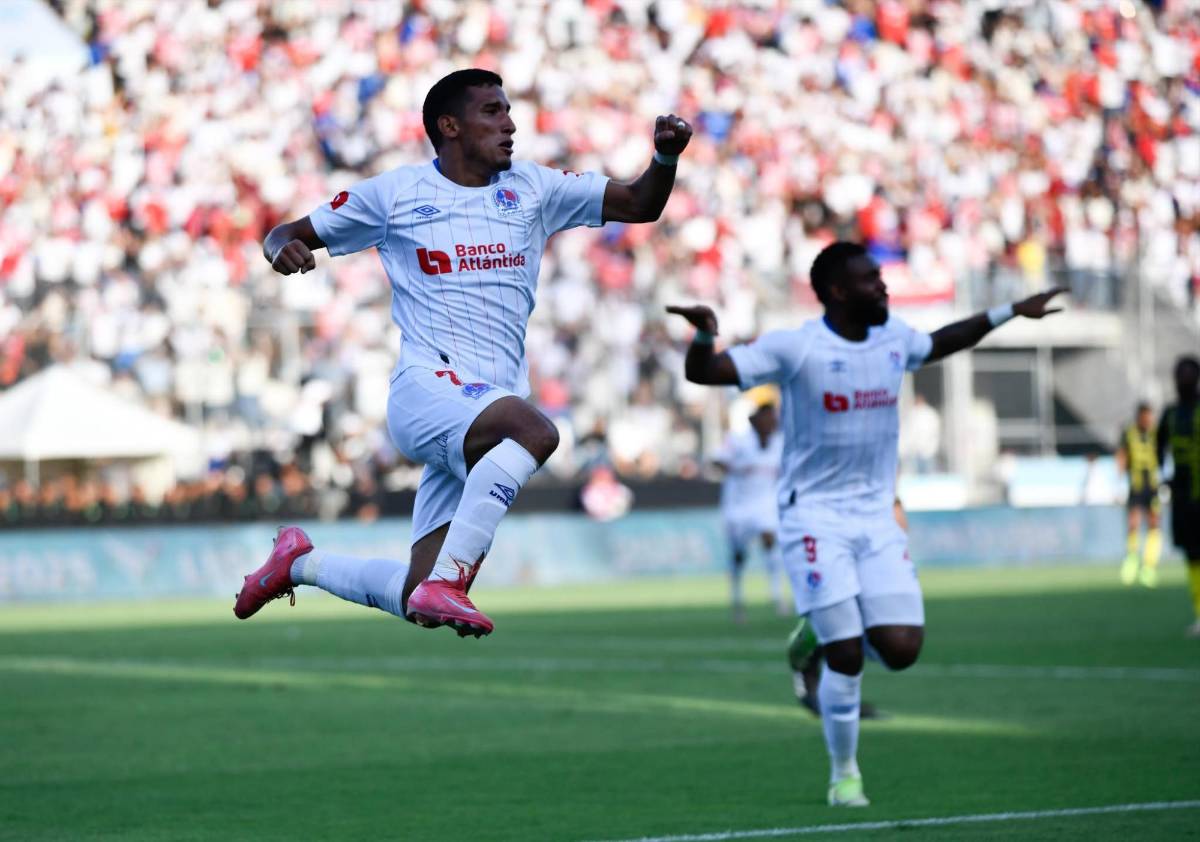 Buba descontrolado, aficionada desmayada, jugador confirma que se va de Olimpia y lágrimas