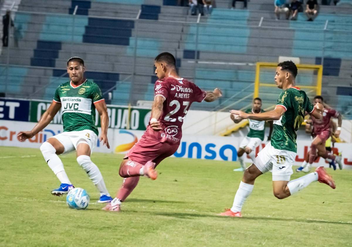 Motagua sufrió ante Marathón, modelo se robó el show y uno de los indisciplinados en el Morazán