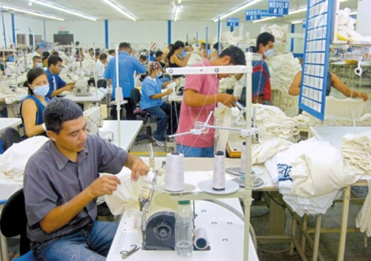 Inicia negociación de ajuste a salario mínimo en Honduras