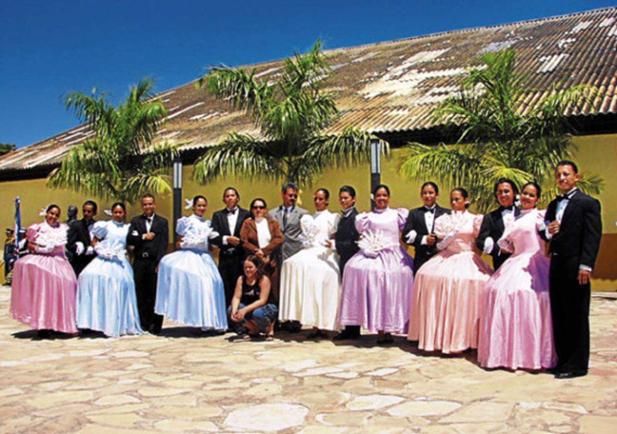 Campeones del folclore