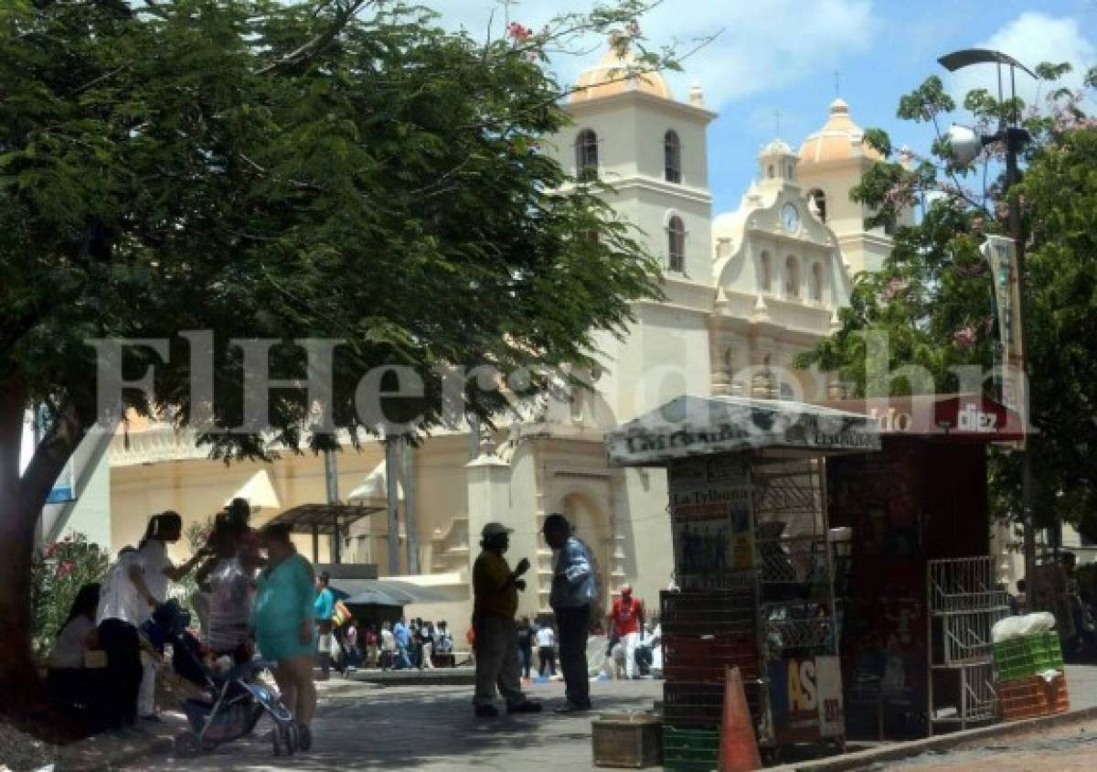 El centro de Tegucigalpa abraza la prostitución