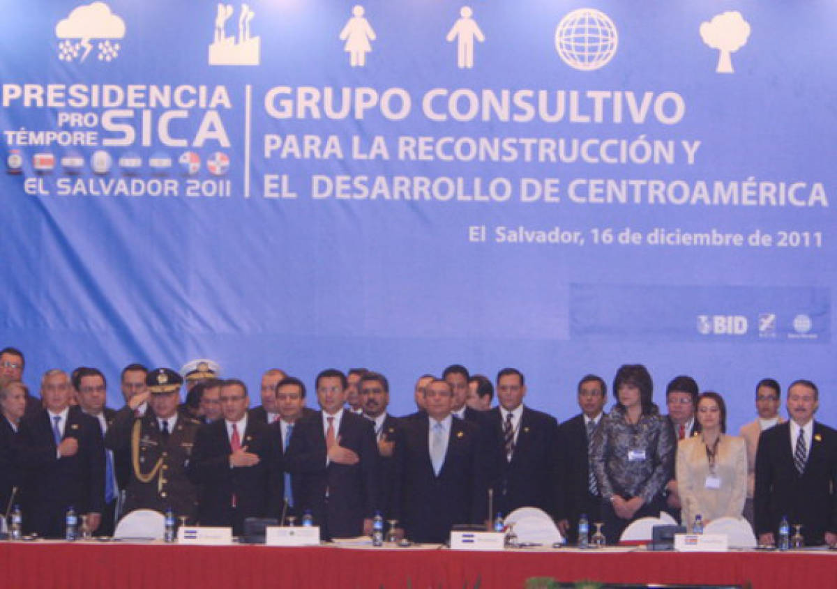 Centroamérica pide apoyo contra narcotráfico y cambio climático