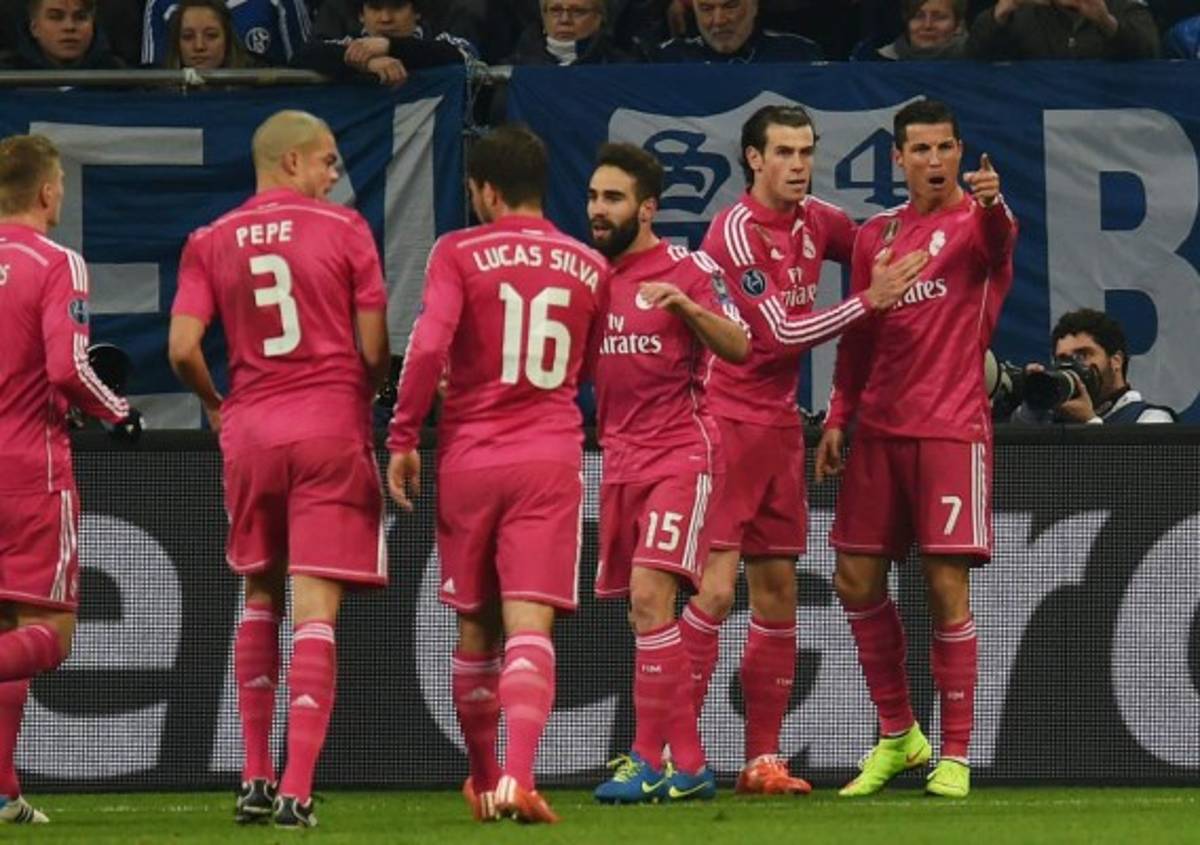 Real Madrid gana de visita al Schalke y se acerca a los cuartos