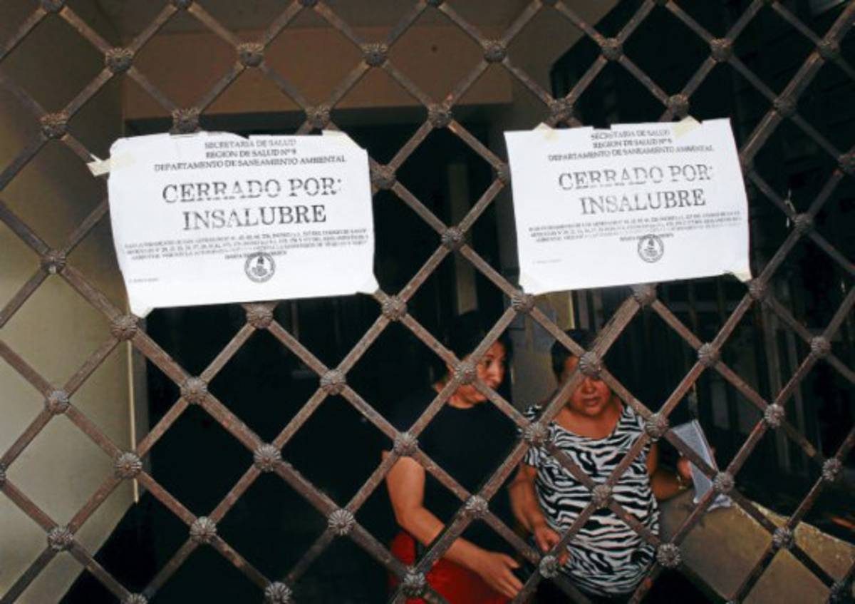 Por insalubridad cierran centro de salud del barrio El Manchén