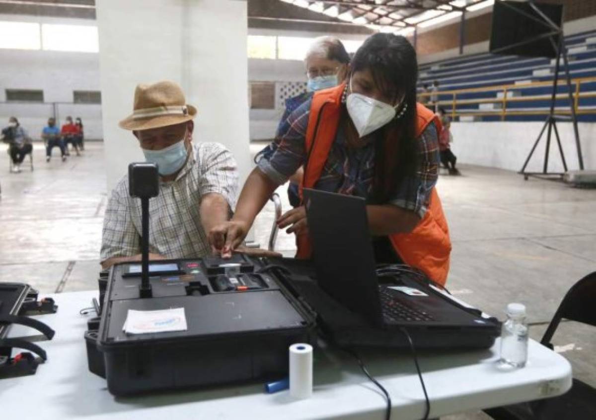 Honduras: Electores podrán mantener el centro de última votación