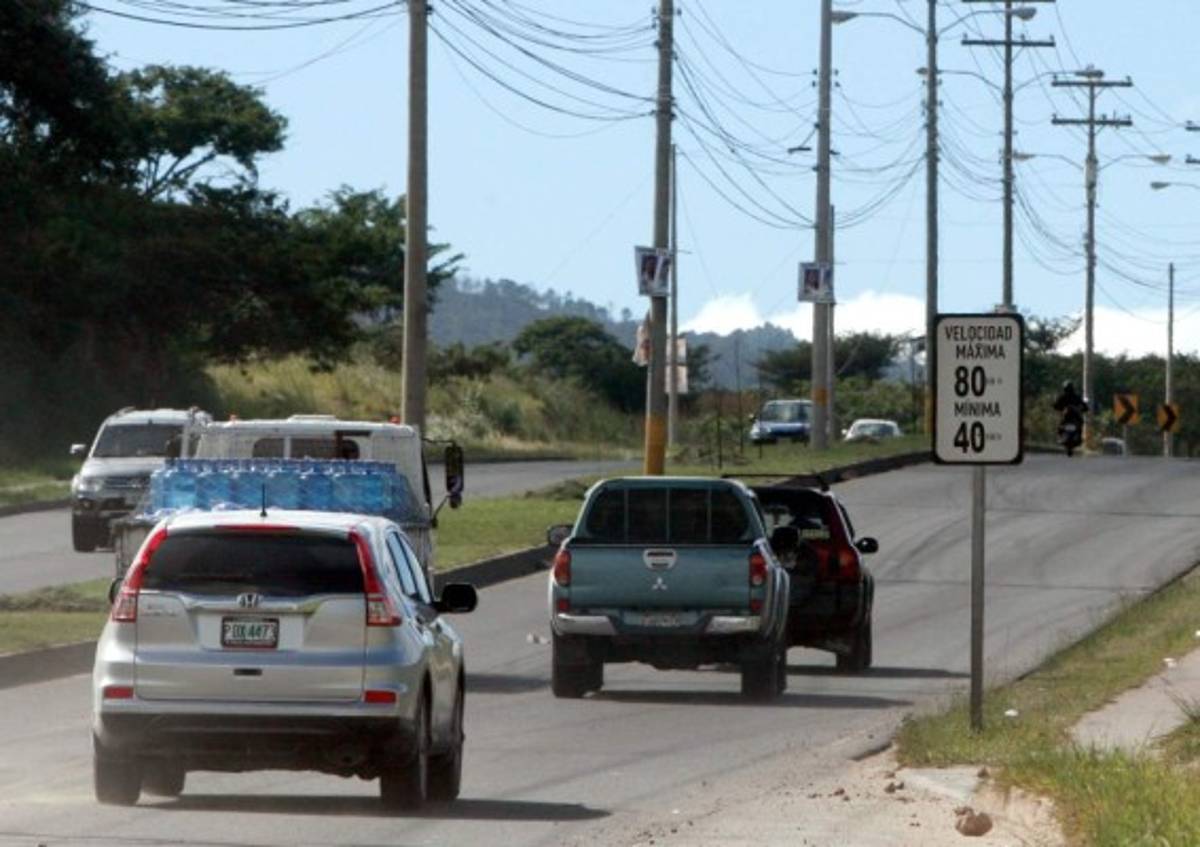 A través de drones vigilarán el tráfico en la capital