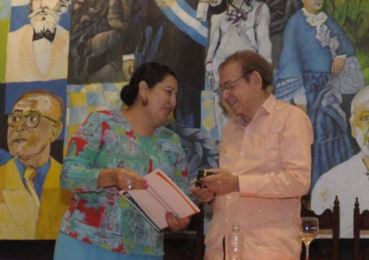 En palabras de Livio Ramírez se reconoce vida del poeta José Luis Quesada