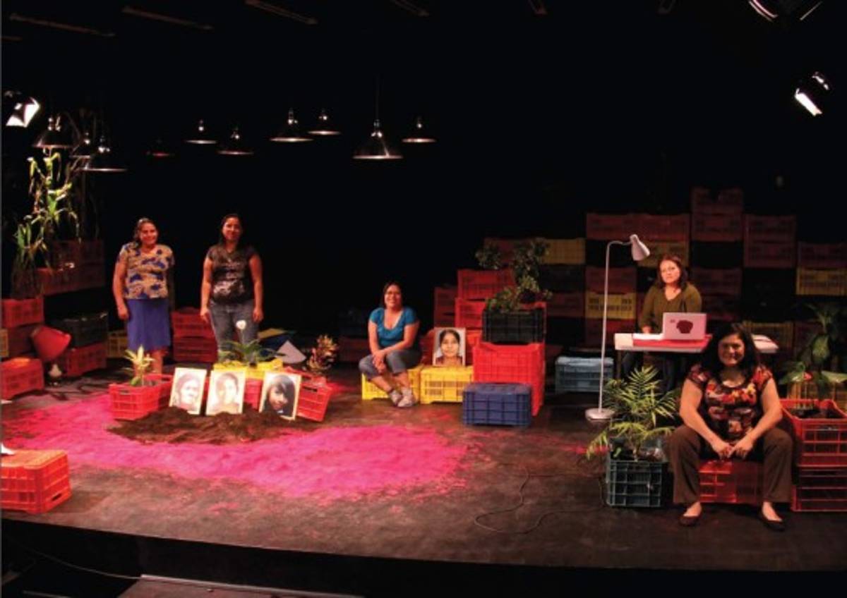 Las poderosas teatro de Guatemala, en memorias