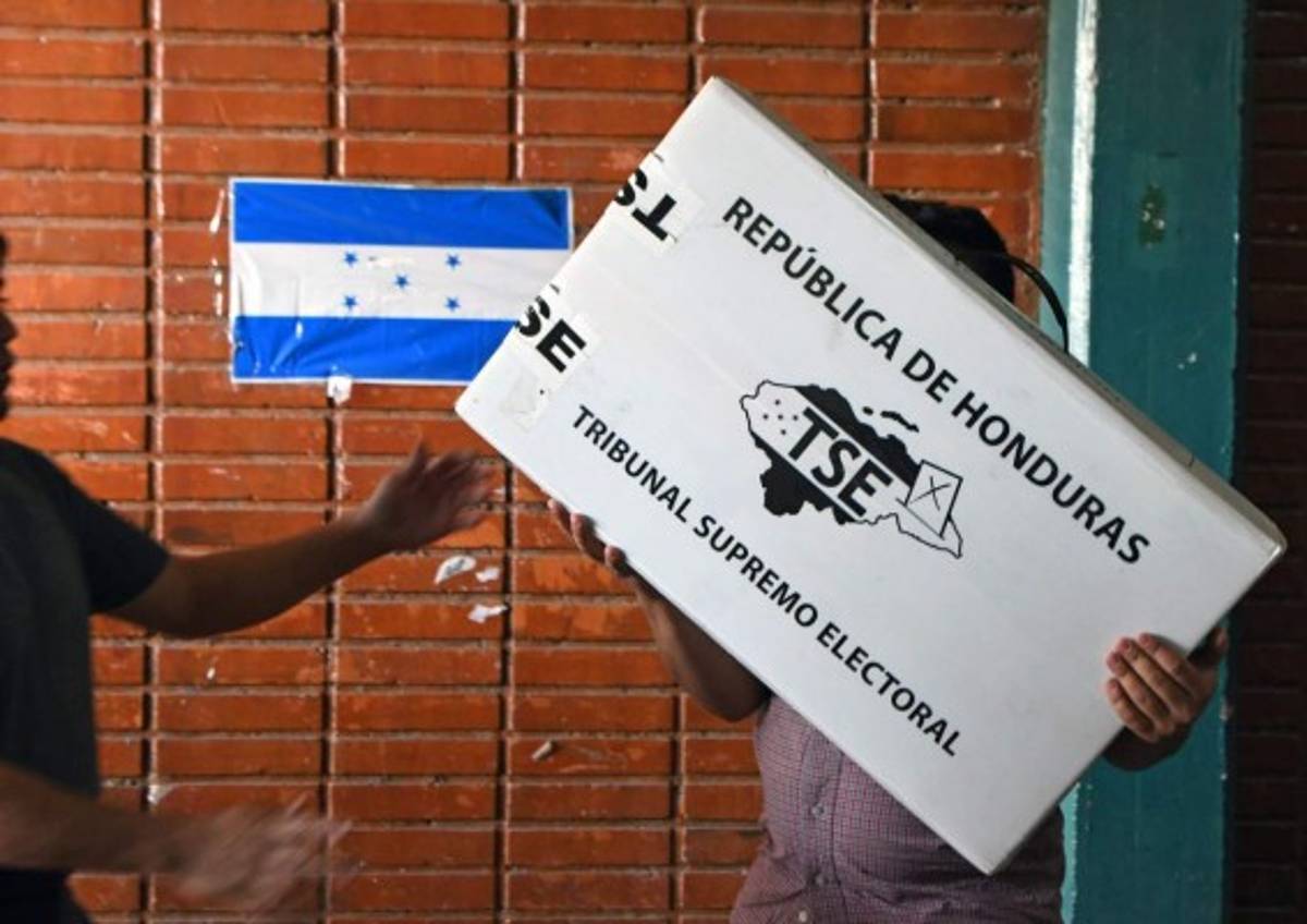 Tribunal Supremo Electoral (TSE) se blinda ante alertas de fraude   
