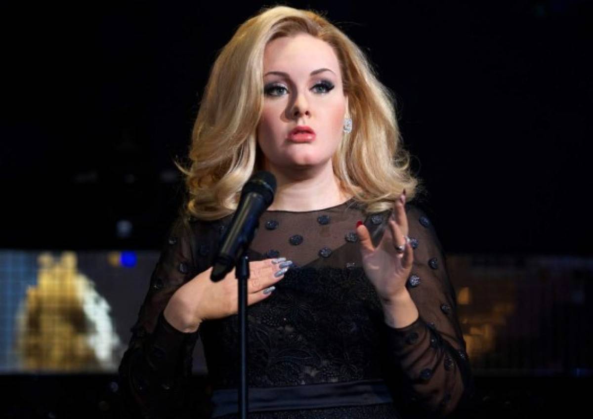 Adele lanza un nuevo disco con canciones algo melancólicas sobre su juventud