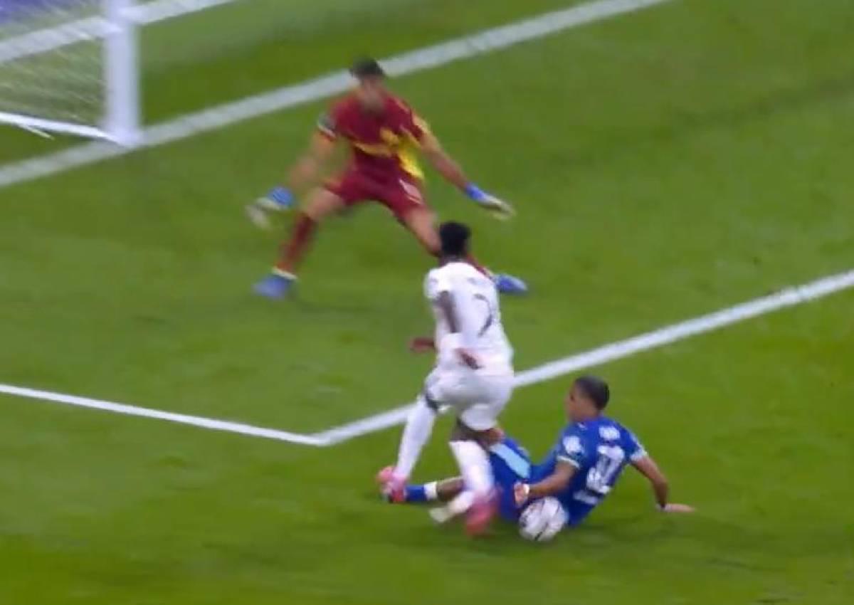 Show de Mbappé, Real Madrid pierde a figuras y el Robo por polémico triunfo en el Bernabéu