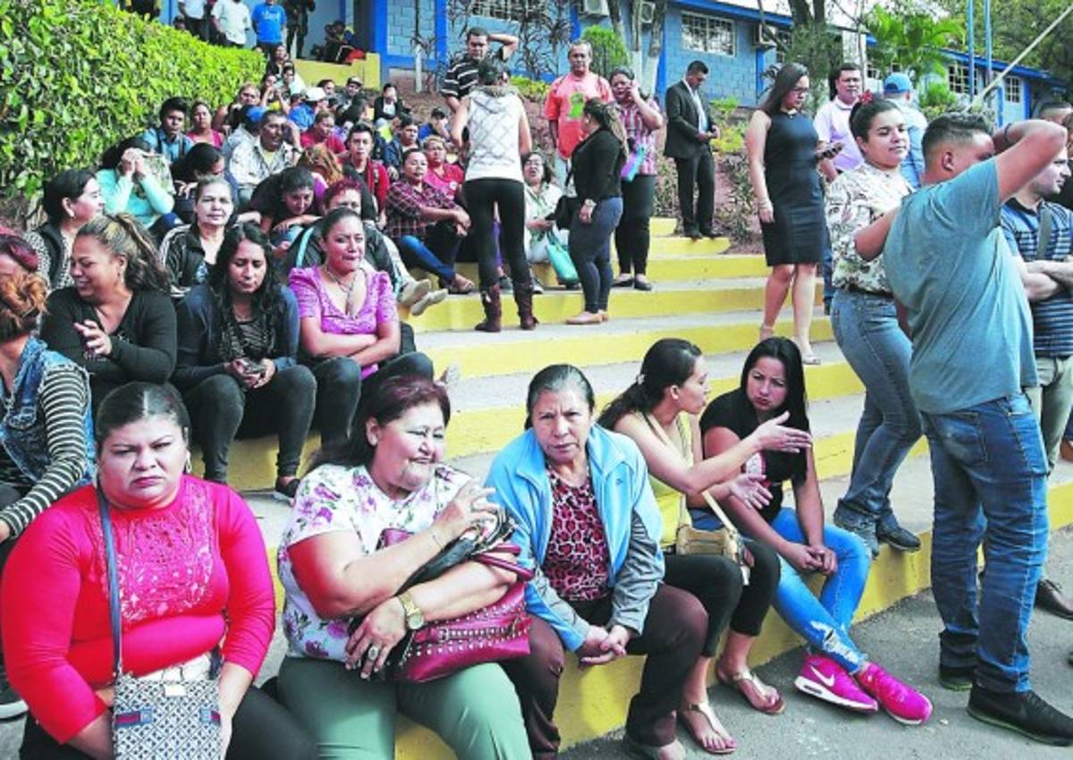 Amenos momentos en la toma de posesión municipal