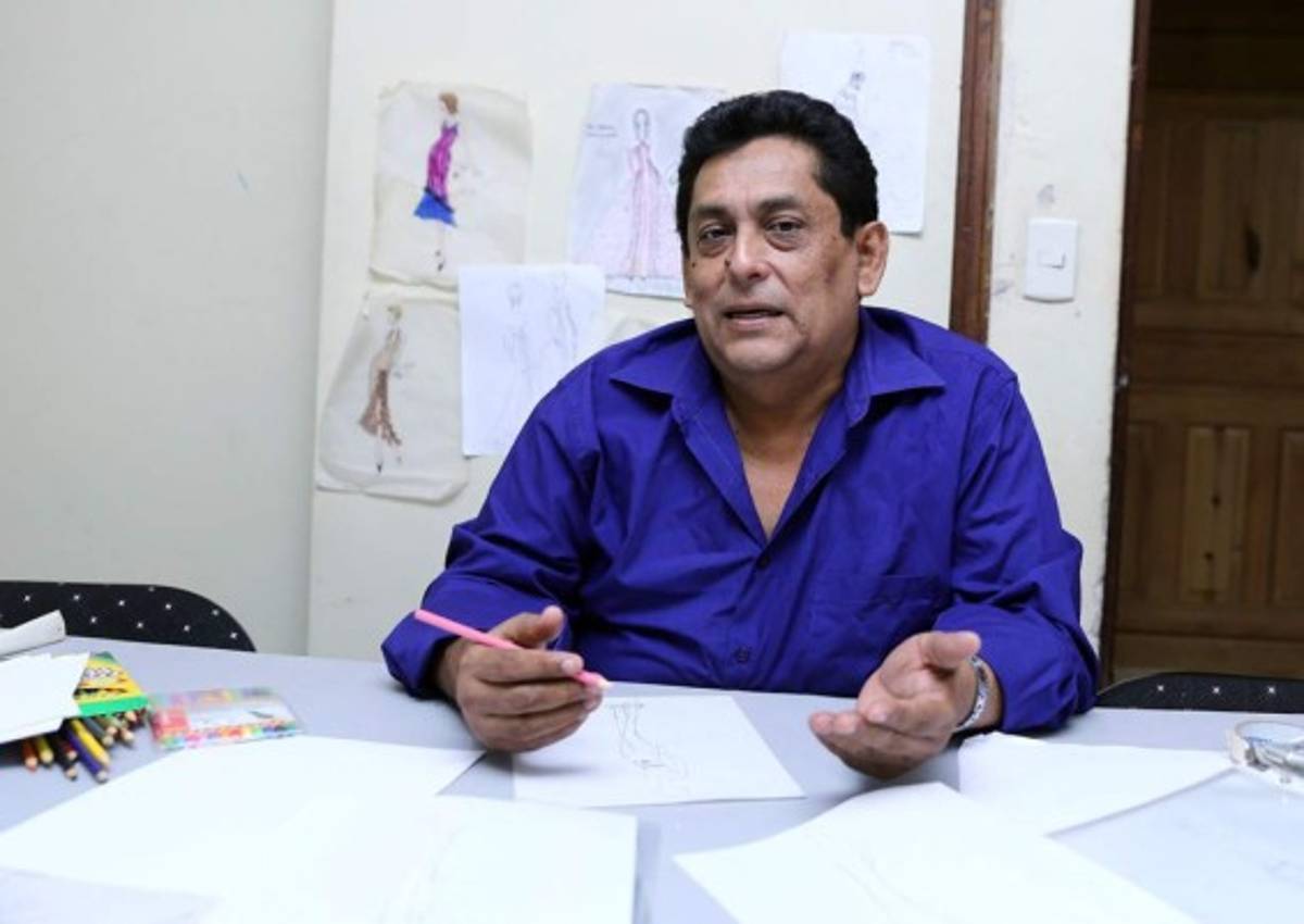 Pedro Alarcón, el caballero de la alta costura hondureña