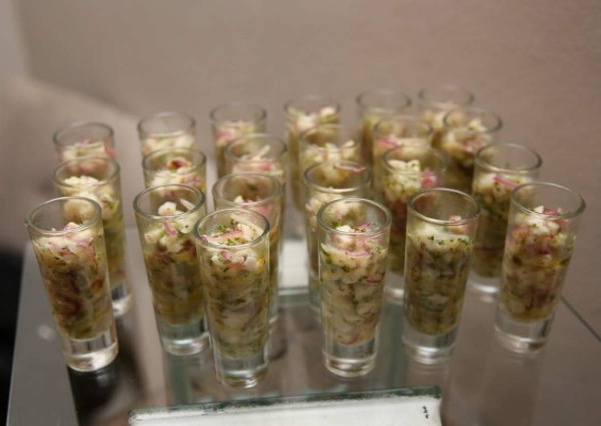 Noche de tequila y aperitivos para Alexandra Villeda