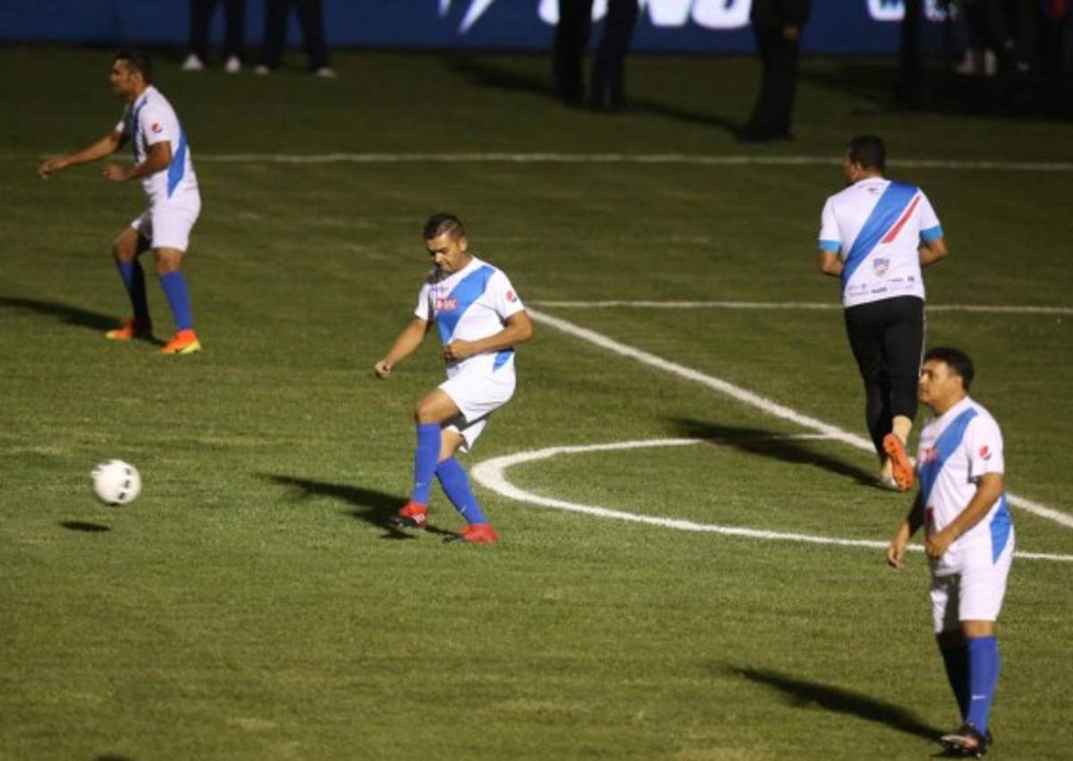 Partido por la paz en Honduras convoca a exestrellas del Barcelona y Real Madrid en el estadio Nacional