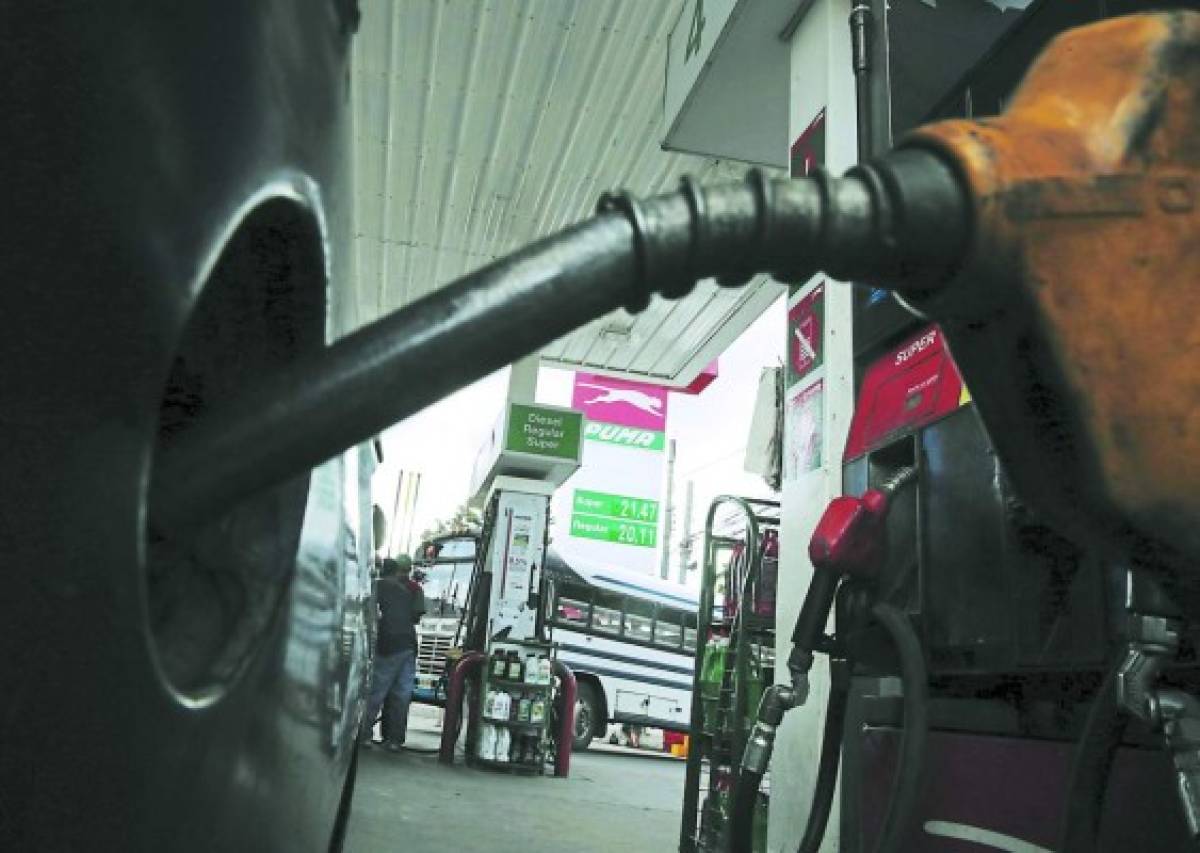 Los combustibles volverán a subir de precio el lunes