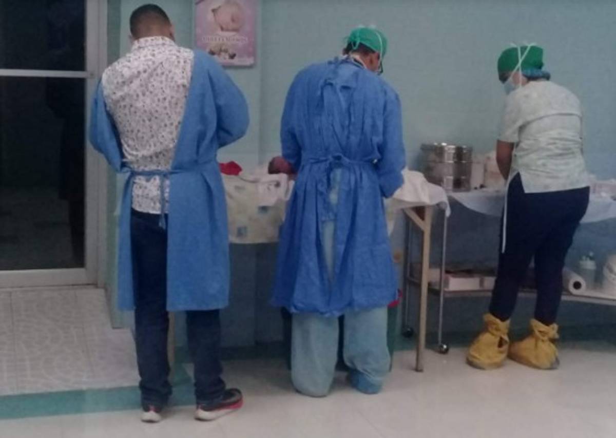 Ariela Cáceres se convierte en madre por segunda vez