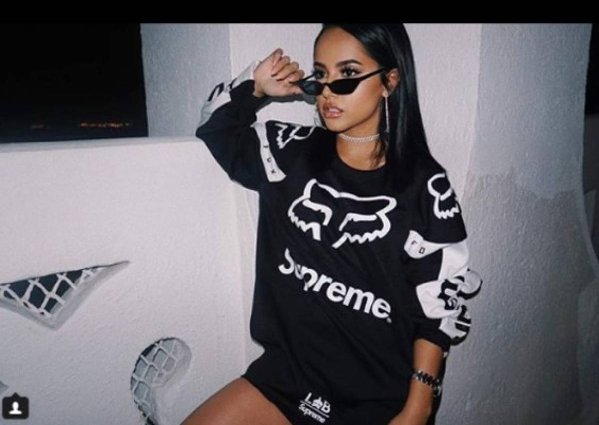 Becky G sorprende nuevamente a sus seguidores en Instagram con sexy bikinazo