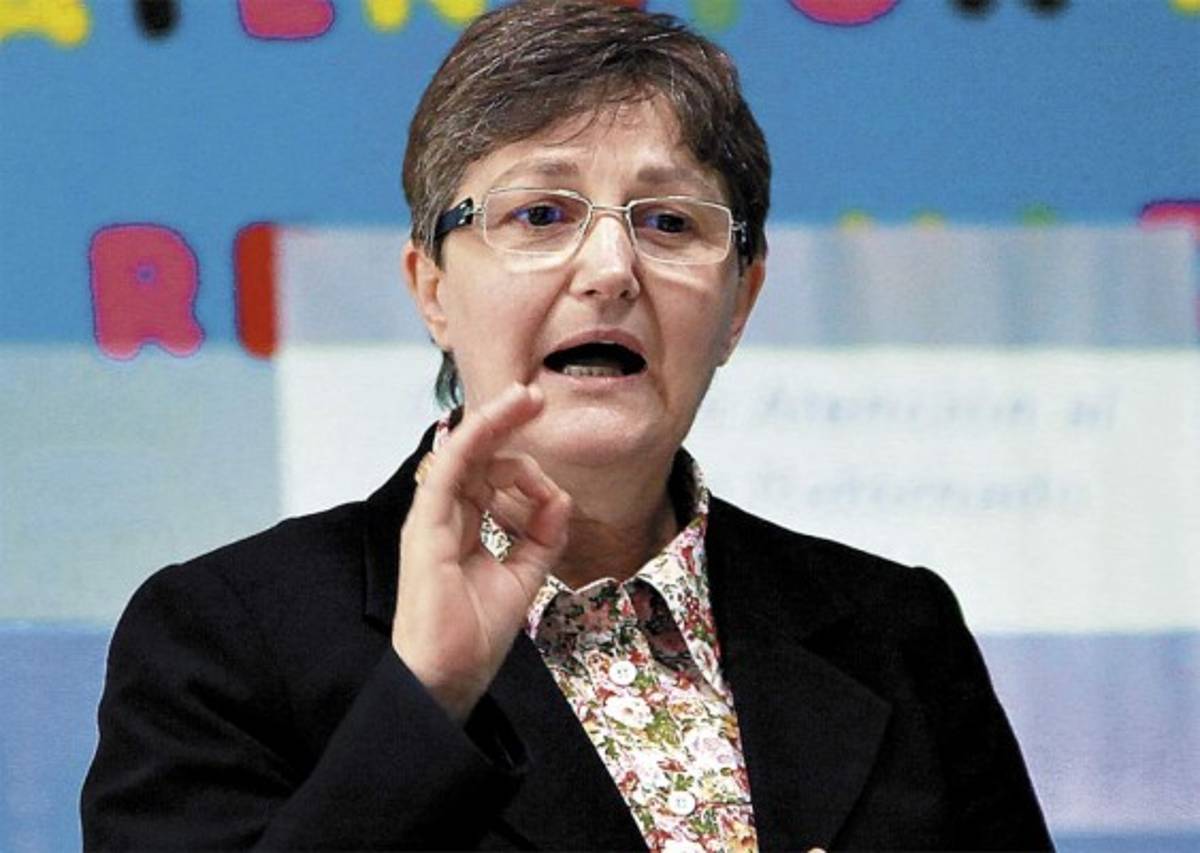 Deportados se van sin comida ni dinero