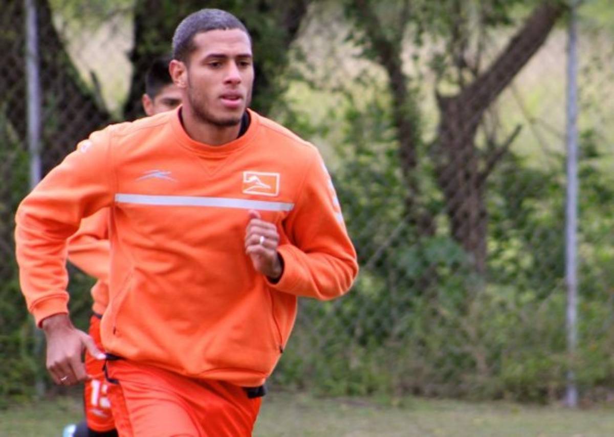 Eddie Hernández: 'Acá Espero superar a Carlos Pavón...”