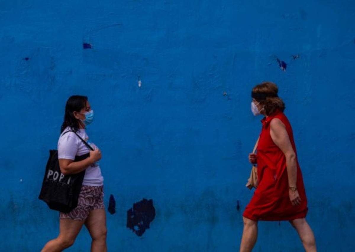 Fiesta termina en tragedia: 7 muertos y 177 infectados por virus en boda en EEUU  