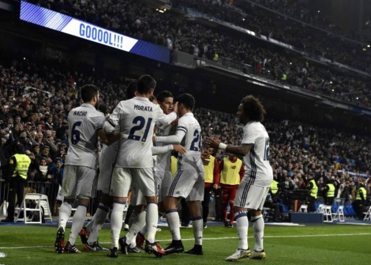 Real Madrid ganó 3-0 al Sevilla con doblete de James Rodríguez