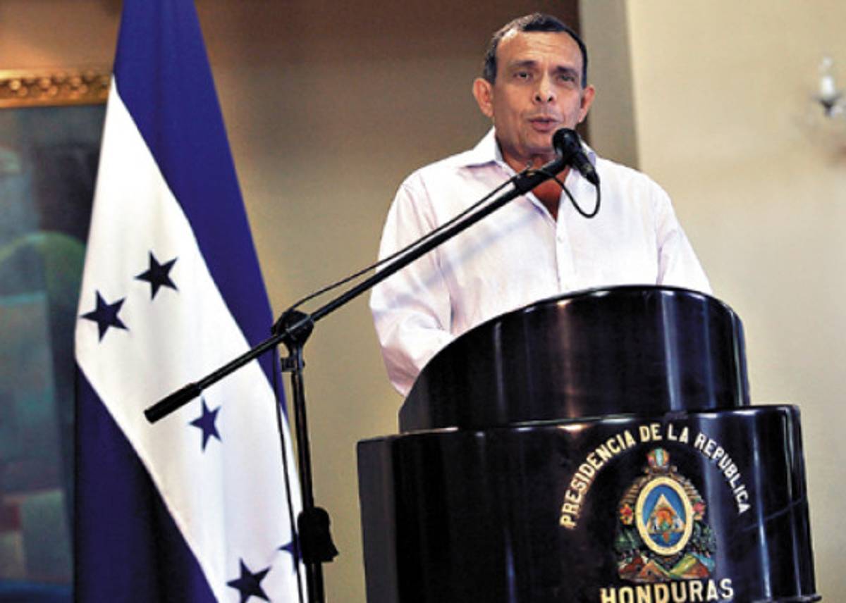 'Pepe” pide apoyo para dar poderes policiales a las Fuerzas Armadas de Honduras