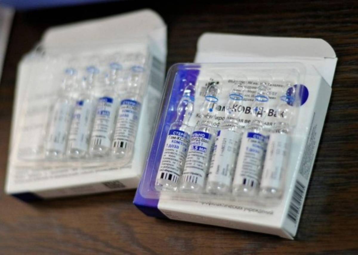 'No hay fecha precisa' de llegada de segundo lote de la vacuna rusa a Honduras