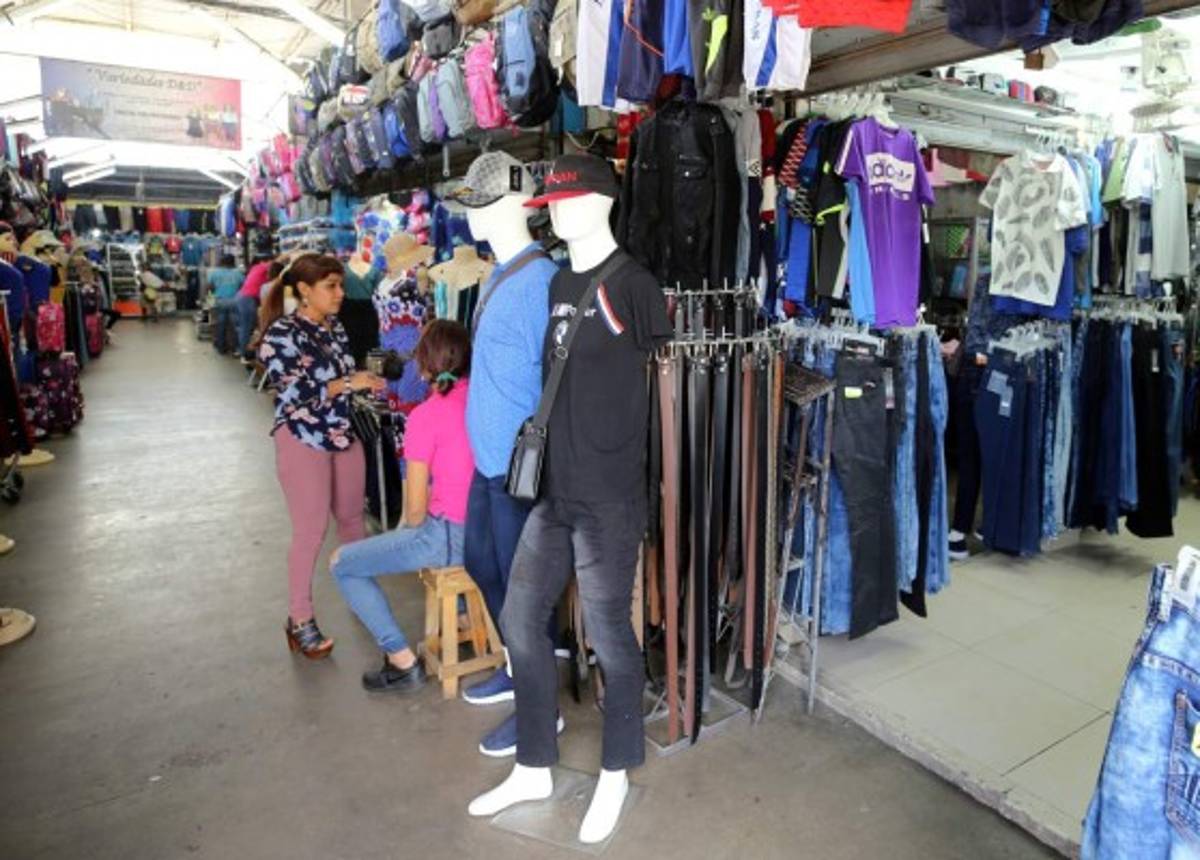 Con ferias de descuentos buscan reactivar La Isla