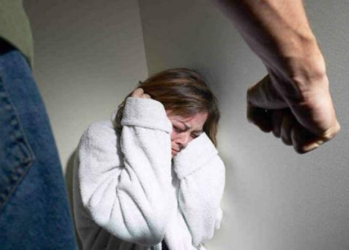 En Honduras marca el 911 para tus denuncias.