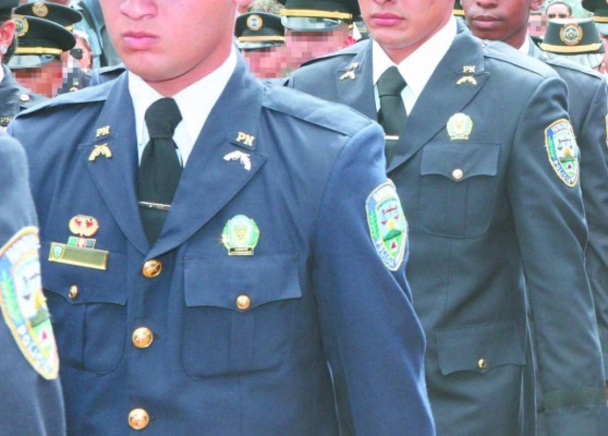 Frenan ascensos de oficiales de Policía Nacional
