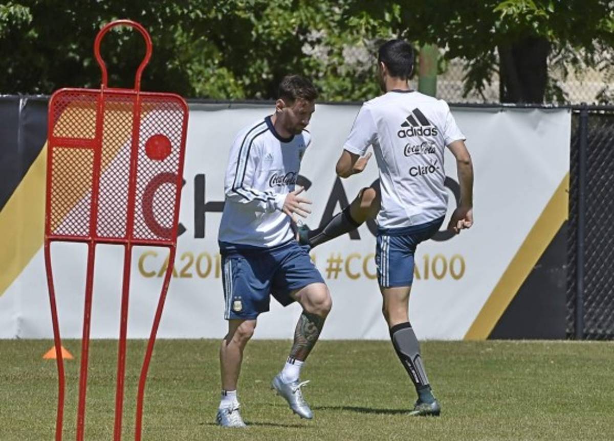 Messi entrenó por primera vez con sus compañeros y apunta a volver con Panamá