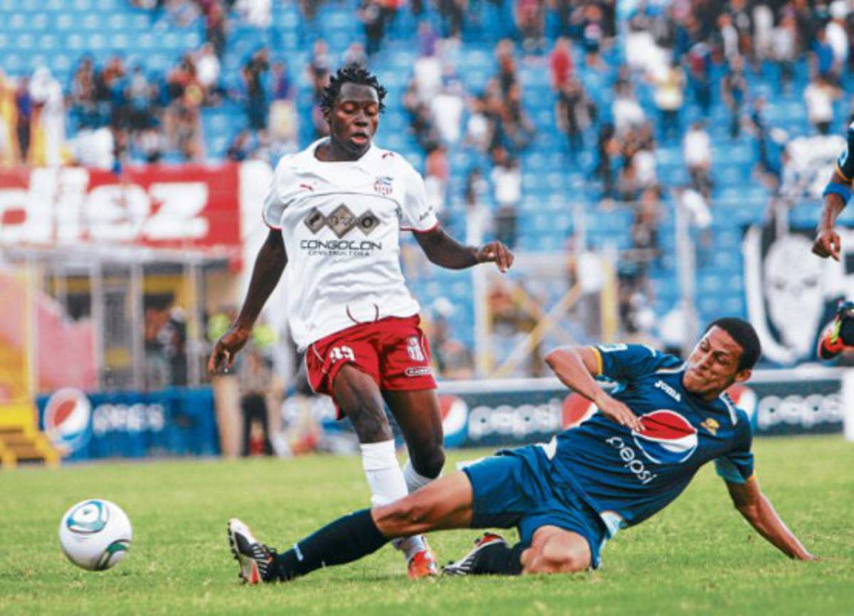 El Águila volvió a abrir sus alas