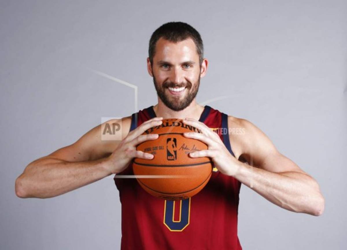 Kevin Love firma con los Cavaliers por 4 años y 120 millones